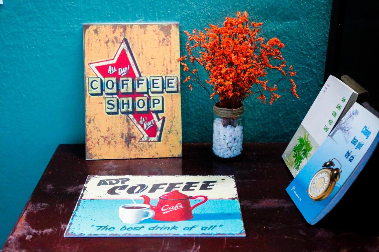 Adp Homestay & Coffee Dong Hoi Exteriör bild