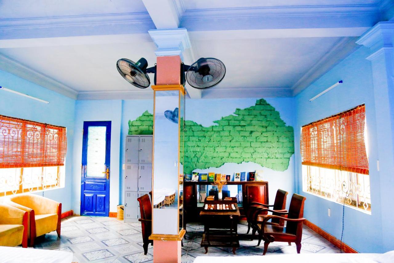 Adp Homestay & Coffee Dong Hoi Exteriör bild