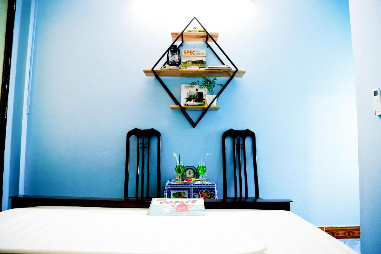 Adp Homestay & Coffee Dong Hoi Exteriör bild