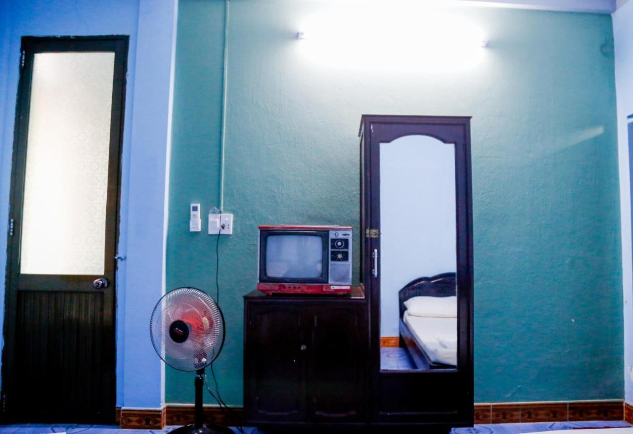 Adp Homestay & Coffee Dong Hoi Exteriör bild