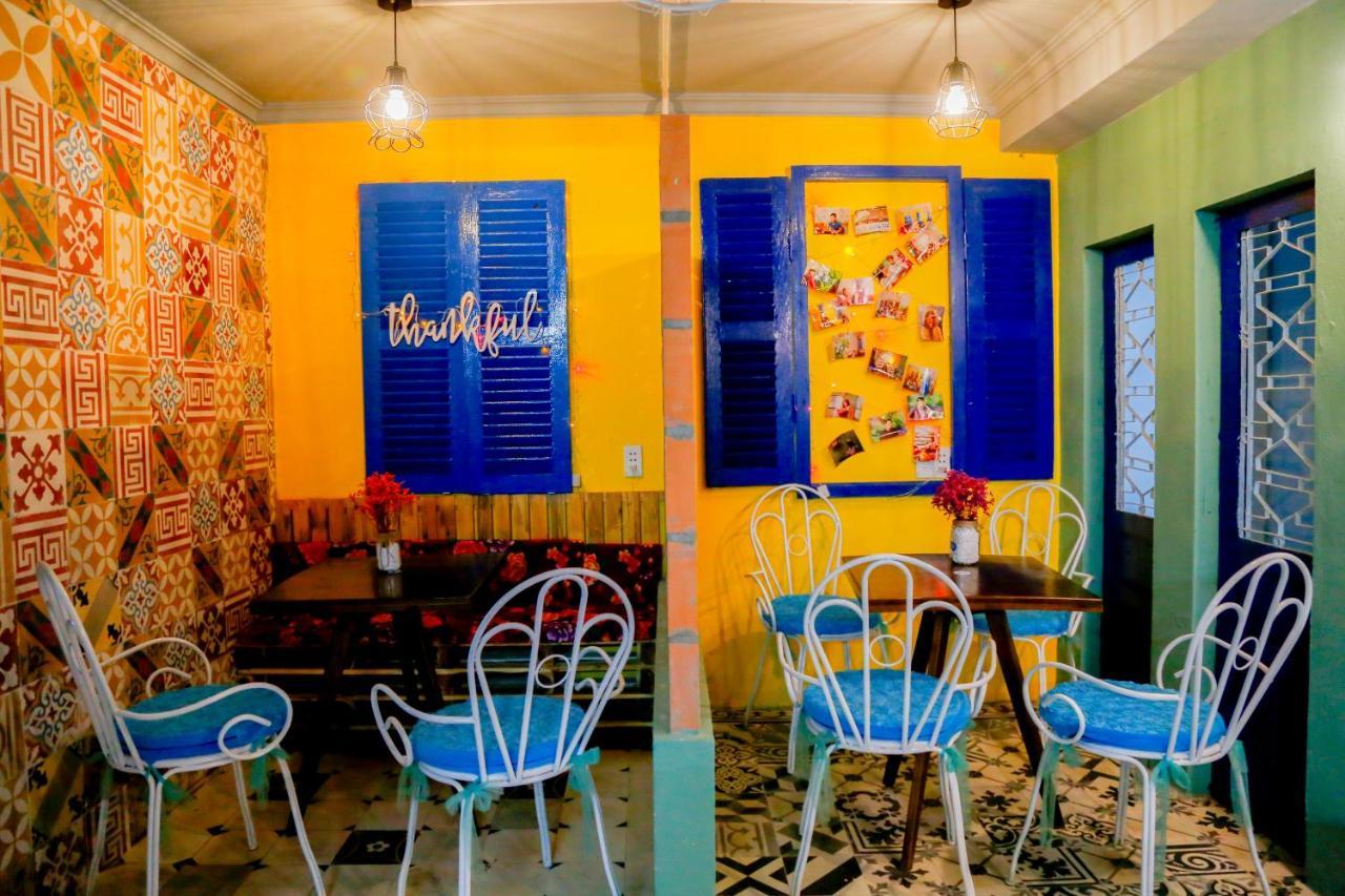 Adp Homestay & Coffee Dong Hoi Exteriör bild
