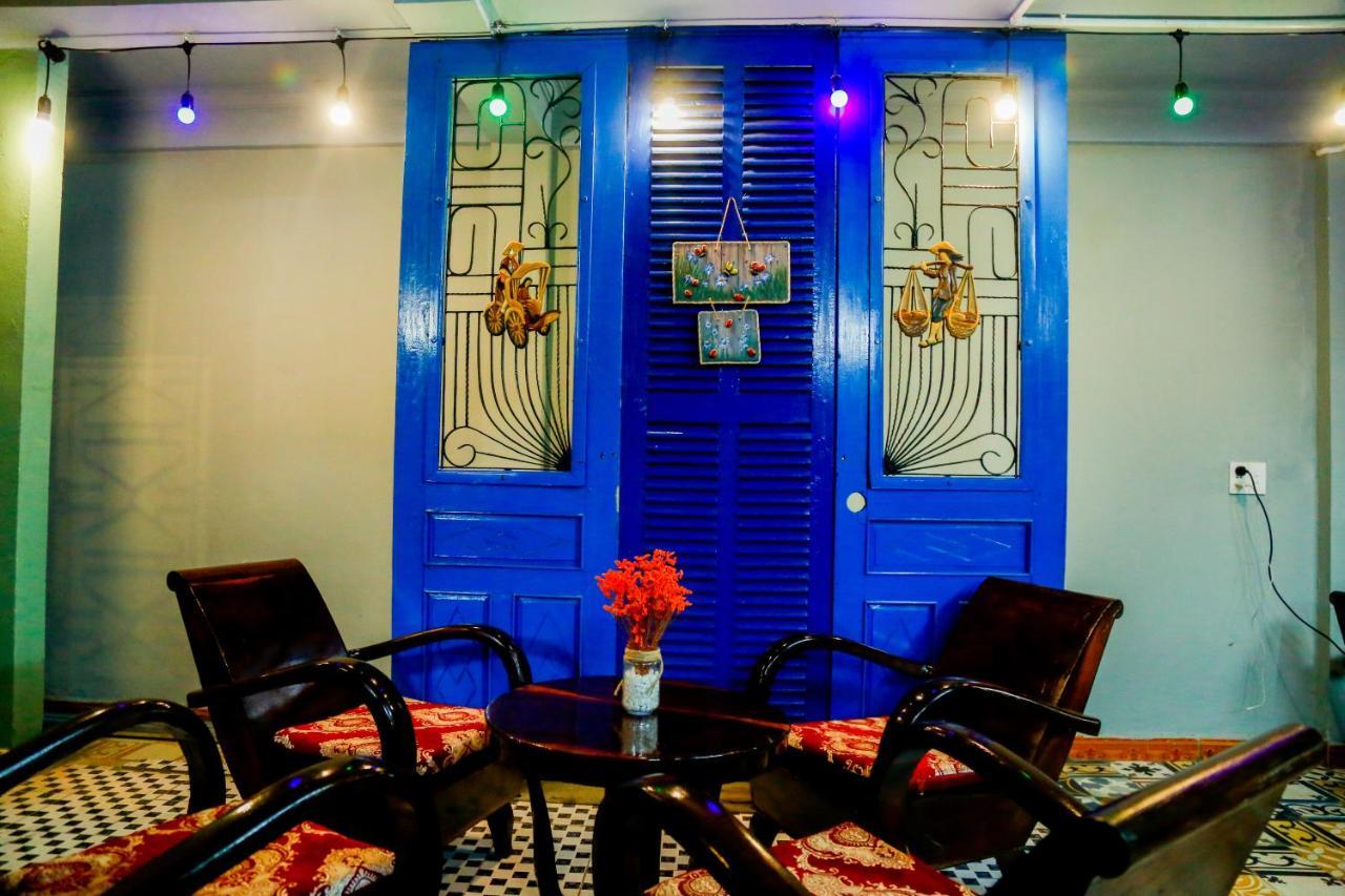Adp Homestay & Coffee Dong Hoi Exteriör bild